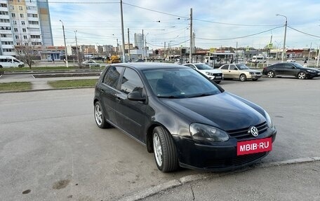 Volkswagen Golf V, 2006 год, 650 000 рублей, 3 фотография