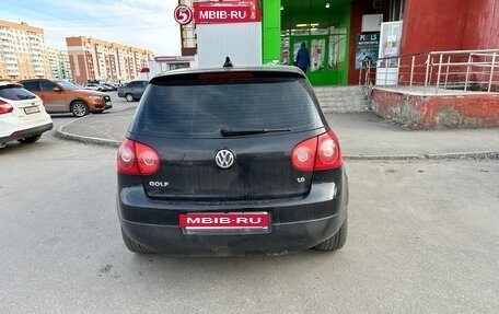 Volkswagen Golf V, 2006 год, 650 000 рублей, 2 фотография