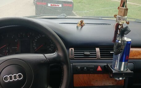 Audi A6, 1998 год, 200 000 рублей, 5 фотография