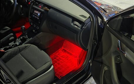 Skoda Octavia, 2018 год, 1 500 000 рублей, 13 фотография