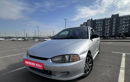 Mitsubishi Mirage VI рестайлинг, 2000 год, 251 000 рублей, 2 фотография
