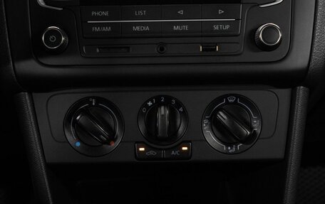 Volkswagen Polo VI (EU Market), 2017 год, 1 090 000 рублей, 20 фотография