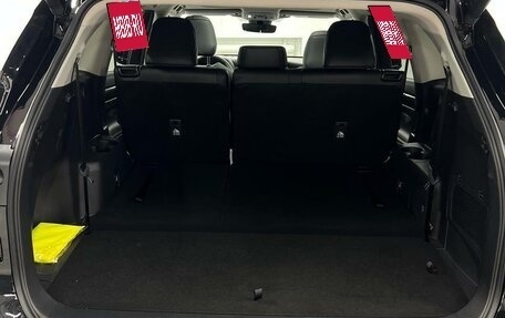 Toyota Highlander, 2025 год, 5 550 000 рублей, 22 фотография