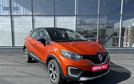 Renault Kaptur I рестайлинг, 2017 год, 1 400 000 рублей, 4 фотография