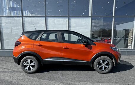 Renault Kaptur I рестайлинг, 2017 год, 1 400 000 рублей, 6 фотография