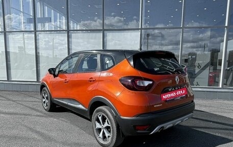 Renault Kaptur I рестайлинг, 2017 год, 1 400 000 рублей, 17 фотография