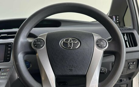 Toyota Prius, 2014 год, 1 295 000 рублей, 14 фотография