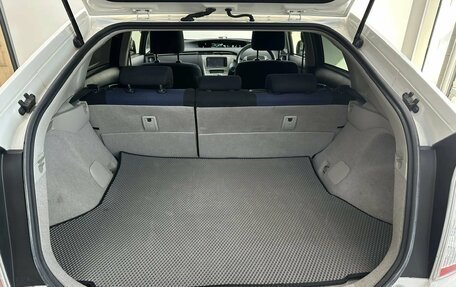 Toyota Prius, 2014 год, 1 295 000 рублей, 29 фотография