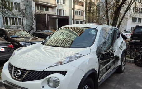 Nissan Juke II, 2013 год, 650 000 рублей, 2 фотография