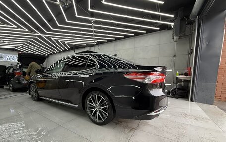 Toyota Camry, 2023 год, 3 590 000 рублей, 5 фотография