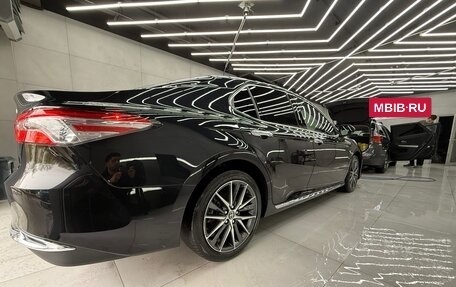 Toyota Camry, 2023 год, 3 590 000 рублей, 6 фотография