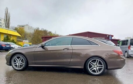 Mercedes-Benz E-Класс, 2013 год, 1 600 000 рублей, 3 фотография