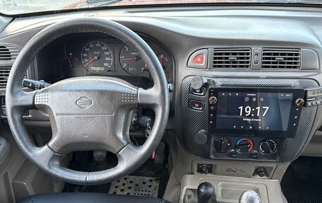 Nissan Patrol, 2000 год, 785 000 рублей, 8 фотография