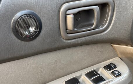Nissan Patrol, 2000 год, 785 000 рублей, 14 фотография