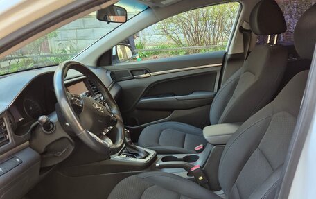 Hyundai Elantra VI рестайлинг, 2020 год, 1 580 000 рублей, 13 фотография