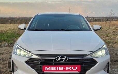 Hyundai Elantra VI рестайлинг, 2020 год, 1 580 000 рублей, 11 фотография