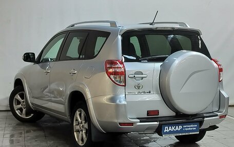 Toyota RAV4, 2011 год, 1 240 000 рублей, 6 фотография