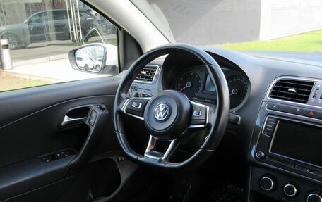 Volkswagen Polo VI (EU Market), 2019 год, 1 375 000 рублей, 13 фотография