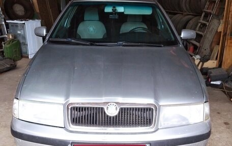 Skoda Octavia IV, 2001 год, 260 000 рублей, 1 фотография