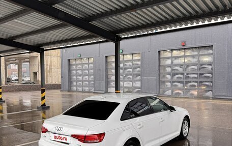 Audi A4, 2018 год, 2 570 000 рублей, 4 фотография