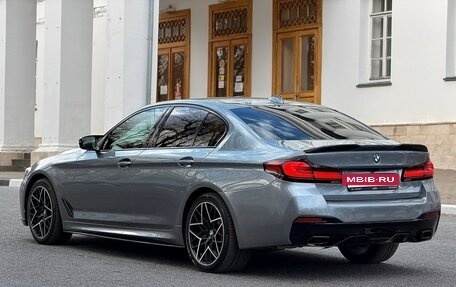 BMW 5 серия, 2019 год, 4 120 000 рублей, 4 фотография