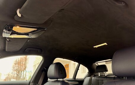 BMW 5 серия, 2019 год, 4 120 000 рублей, 14 фотография