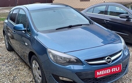 Opel Astra J, 2012 год, 549 000 рублей, 3 фотография