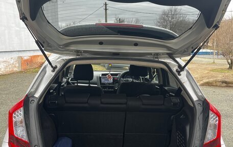 Honda Fit III, 2014 год, 850 000 рублей, 6 фотография