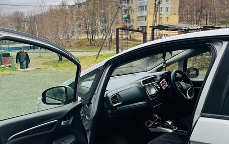 Honda Fit III, 2014 год, 850 000 рублей, 14 фотография