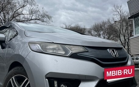 Honda Fit III, 2014 год, 850 000 рублей, 2 фотография