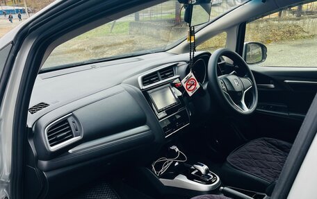 Honda Fit III, 2014 год, 850 000 рублей, 15 фотография