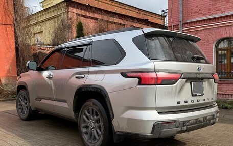 Toyota Sequoia, 2023 год, 13 000 000 рублей, 6 фотография