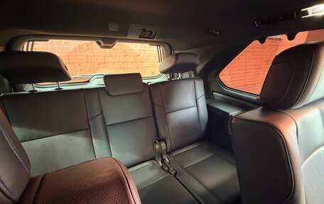 Toyota Sequoia, 2023 год, 13 000 000 рублей, 13 фотография