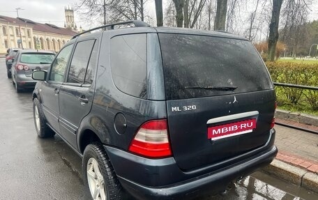 Mercedes-Benz M-Класс, 1998 год, 500 000 рублей, 4 фотография