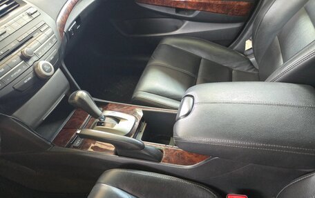 Honda Crosstour I рестайлинг, 2011 год, 1 500 000 рублей, 12 фотография