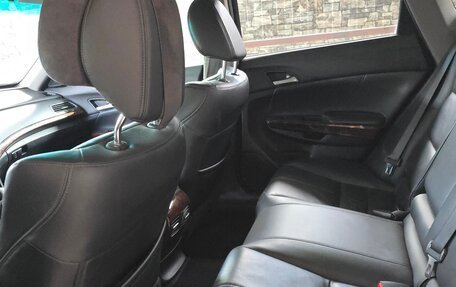 Honda Crosstour I рестайлинг, 2011 год, 1 500 000 рублей, 11 фотография