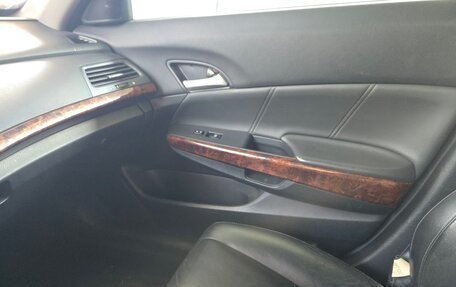 Honda Crosstour I рестайлинг, 2011 год, 1 500 000 рублей, 16 фотография