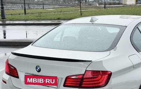 BMW 5 серия, 2015 год, 2 550 000 рублей, 11 фотография