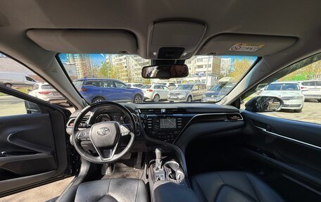 Toyota Camry, 2019 год, 3 100 000 рублей, 7 фотография