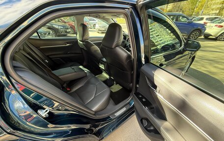 Toyota Camry, 2019 год, 3 100 000 рублей, 9 фотография