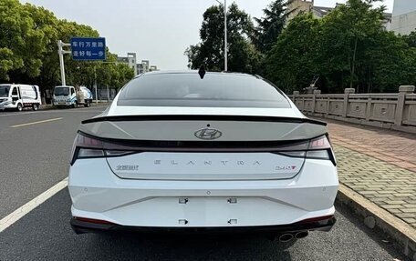 Hyundai Elantra, 2021 год, 1 740 000 рублей, 5 фотография