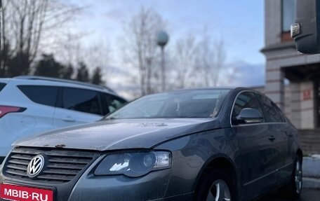 Volkswagen Passat B6, 2006 год, 450 000 рублей, 1 фотография