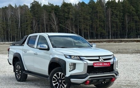Mitsubishi L200 IV рестайлинг, 2023 год, 4 000 000 рублей, 1 фотография