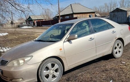 Toyota Camry V40, 2002 год, 620 000 рублей, 1 фотография