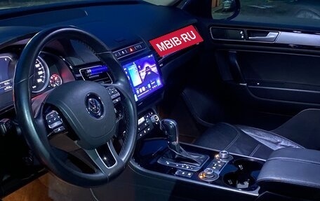 Volkswagen Touareg III, 2015 год, 2 250 000 рублей, 8 фотография