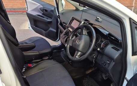 Toyota Wish II, 2011 год, 1 172 000 рублей, 8 фотография