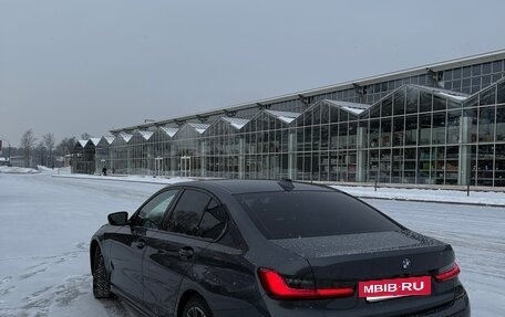 BMW 3 серия, 2021 год, 4 400 000 рублей, 3 фотография