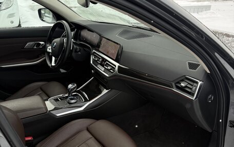 BMW 3 серия, 2021 год, 4 400 000 рублей, 11 фотография