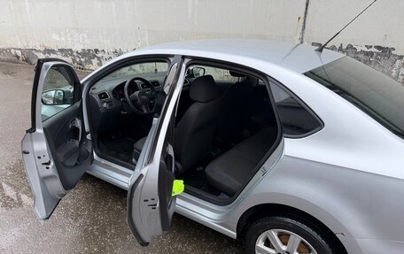 Volkswagen Polo VI (EU Market), 2011 год, 650 000 рублей, 5 фотография