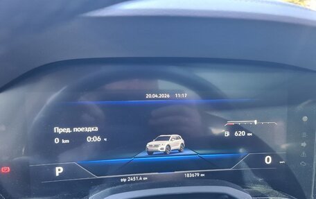 Volkswagen Touareg III, 2018 год, 4 600 000 рублей, 11 фотография